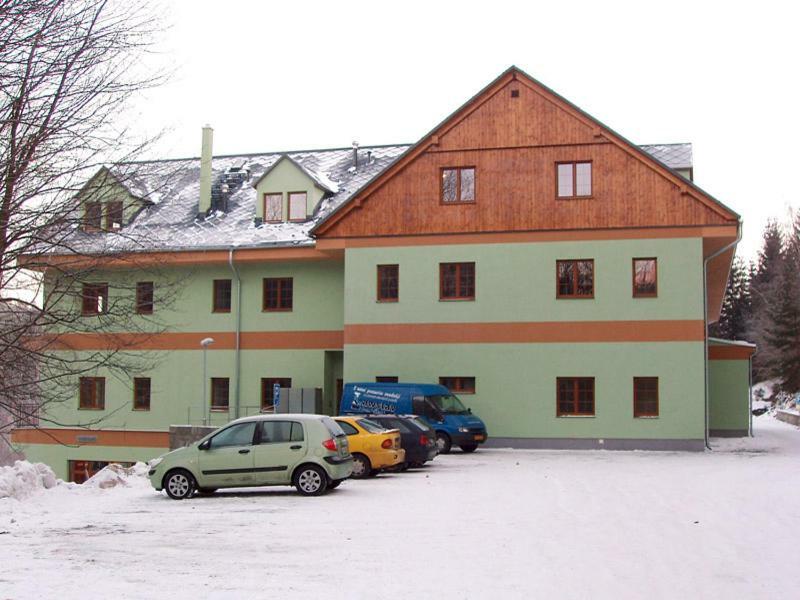 Apartmany Karlov Pod Pradedem Мала-Моравка Экстерьер фото